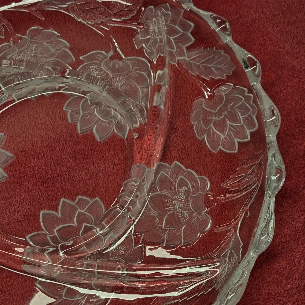 Vintage Crystal Clear Studios Divided Platter Frosted‎ Chrysanthemum, 13x13x1.75